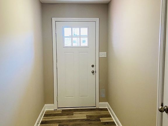 5th image of 1033 Whitney Dr