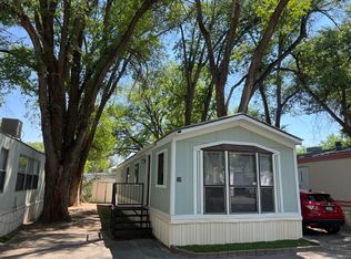 945 N Auburn Ave TRAILER 19, Farmington, NM 87401