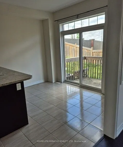 80 Truro Cir — Photo 4