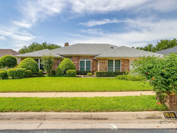 1516 Wimberly Ct, Bedford, TX 76021
