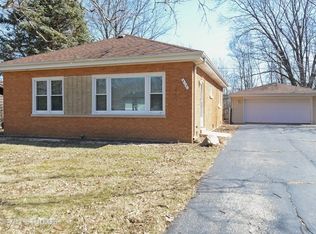415 Elm St, Frankfort, IL 60423