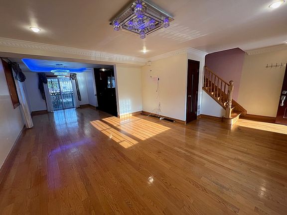 5th image of 110-57 62nd Dr Floor 1