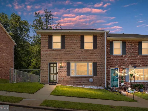 233 Overlook Ct, Fredericksburg, VA 22405