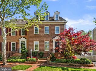 3 Kent Gardens Cir, Gaithersburg, MD 20878