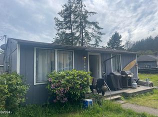 7085 Virgil St, Cloverdale, OR 97112