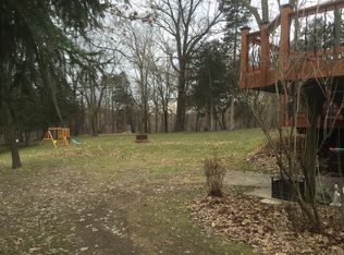 15358 Briarwood Dr, Peosta, IA 52068