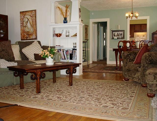 Living/dining room