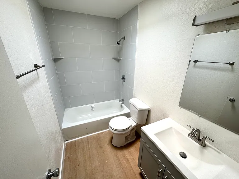 7871 Macdonald Dr #4 — Photo 11