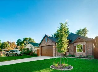 3824 Saint Louis Ave, Fort Worth, TX 76110
