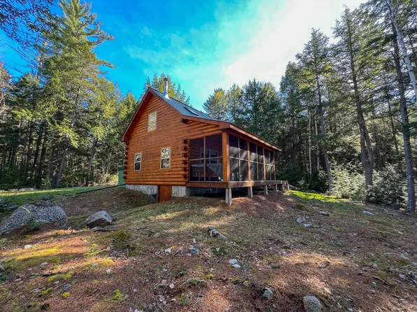 620 Sys Road, Lakeville, ME 04487