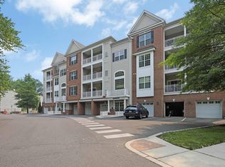 244 Park Place Dr, Cherry Hill, NJ 08002