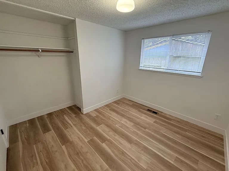 6228 SE Knapp St — Photo 9