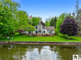 5274 W Lake Rd, Chautauqua, NY 14757