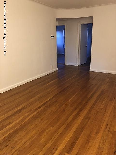 1st image of 19 Hodges Pl