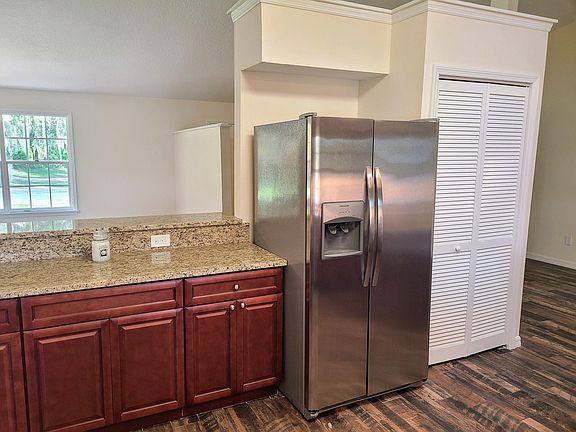 4th image of 1320 Sonnet Ct