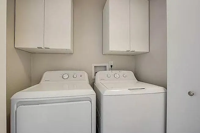 207 Schooner Ct — Photo 14