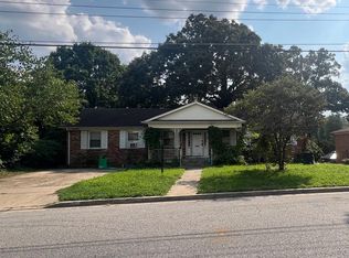 4013 Leisure Dr, Temple Hills, MD 20748