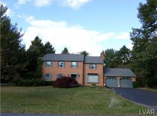 4709 Glenwood Cir, Emmaus, PA 18049