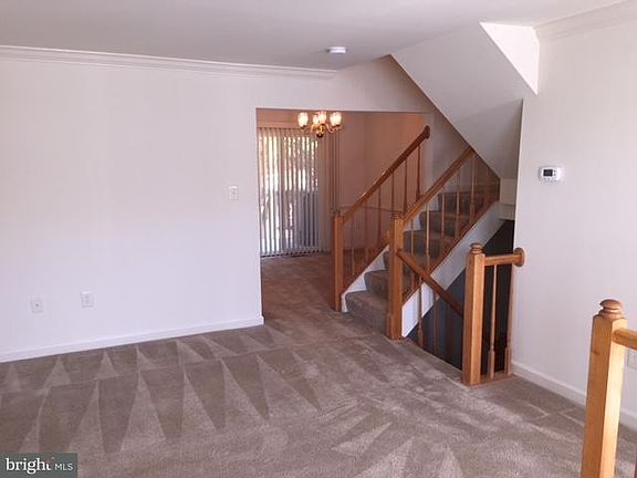 5th image of 15498 Travailer Ct