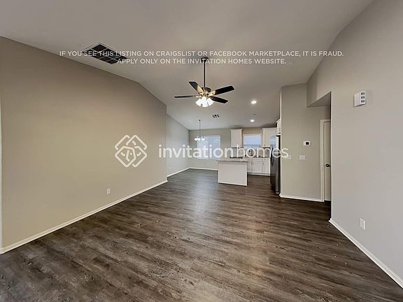 4th image of 40131 W Thornberry Ln