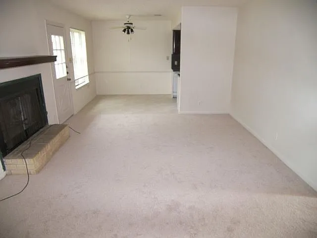 10108 Woodland Village Dr — Photo 3