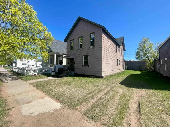 1303 1st Ave N, Escanaba, MI 49829