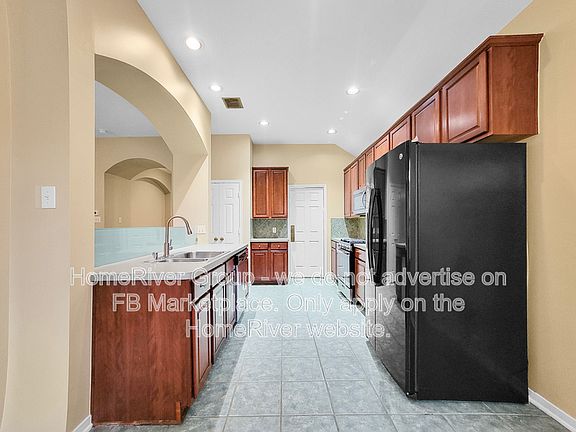 5th image of 3223 Fair Falls Dr