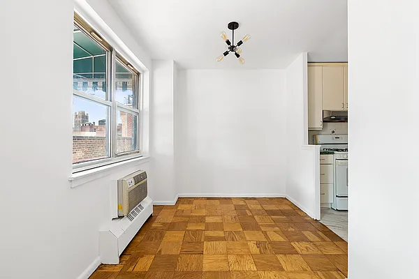 Sold by Compass | media 15