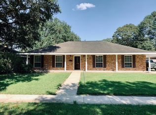 1763 Brocade Dr, Baton Rouge, LA 70815
