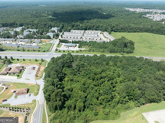 3rd image of 2226 Talmadge Rd