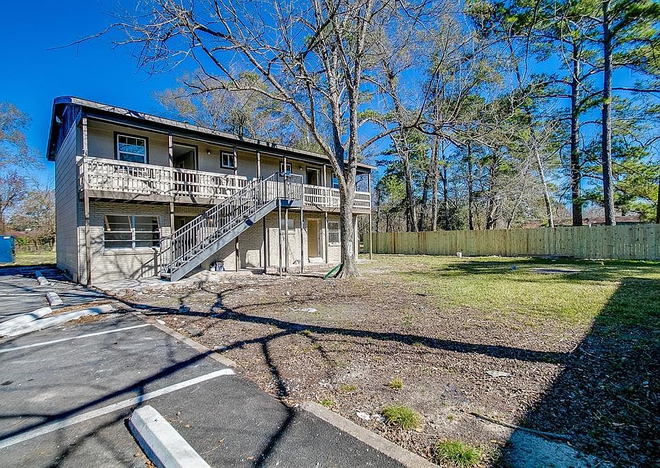 1st image of 9211 N Green River Dr APT 8