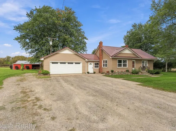 10600 Jeddo Rd, Yale, MI 48097
