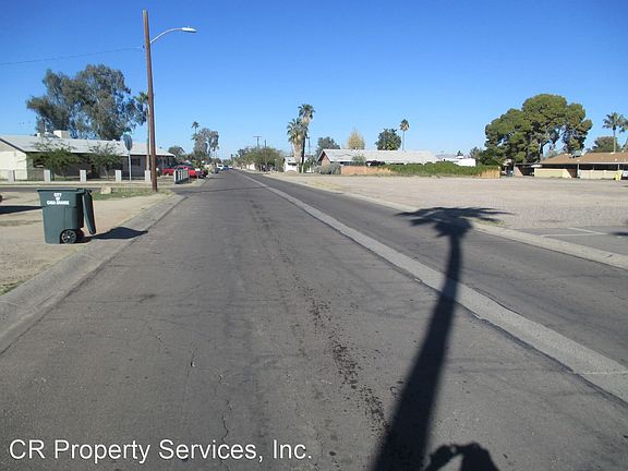 4th image of 1409 N Kadota Ave