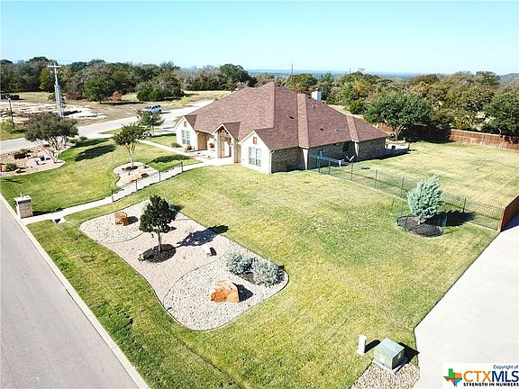 4th image of 277 Skyline Dr