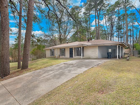 2nd image of 841 Rose Ln