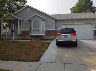 5317 W Ridge Flower Way, Kearns, UT 84118