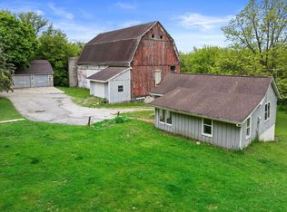 794 Emerald DRIVE, Hartford, WI 53027