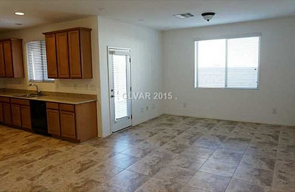 2nd image of 4780 San Marcello St