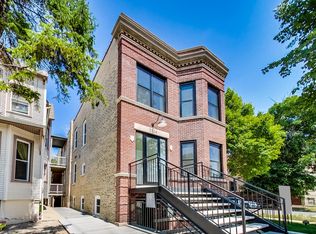 3534 W Wrightwood Ave #1F, Chicago, IL 60647