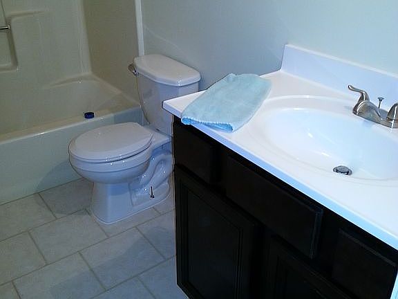 MAIN BATH