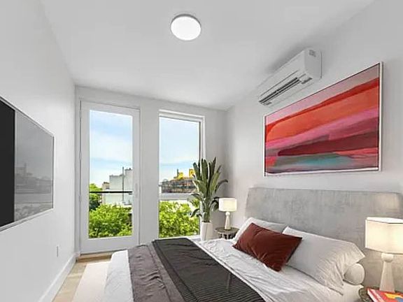 3rd image of 343 Evergreen Ave #2B