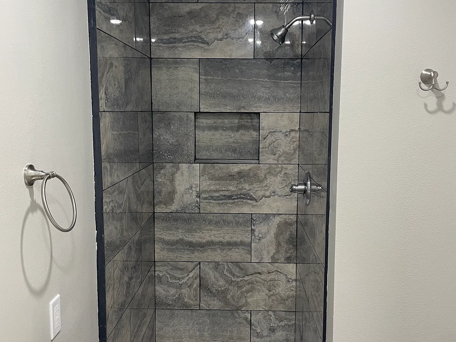 1 bed, $1,800 — Photo 4