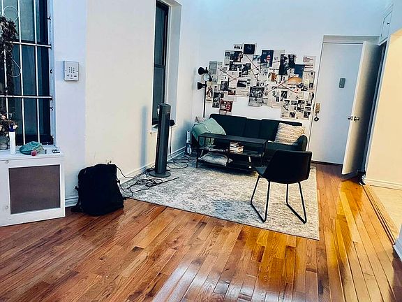 2nd image of 361 E 10th St #21