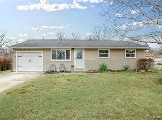 3120 Longview Ave, Rochester Hills, MI 48307