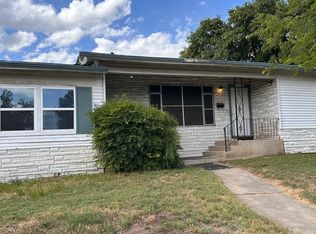 201 Archimedes Dr, San Antonio, TX 78223