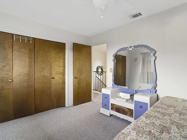 5205 Verdi Way — Photo 16