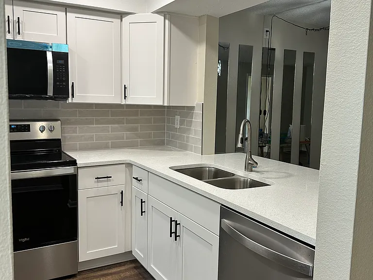 3404 Teeside Dr — Photo 1