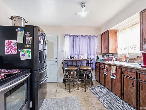 5th image of 2020 W Scott Place