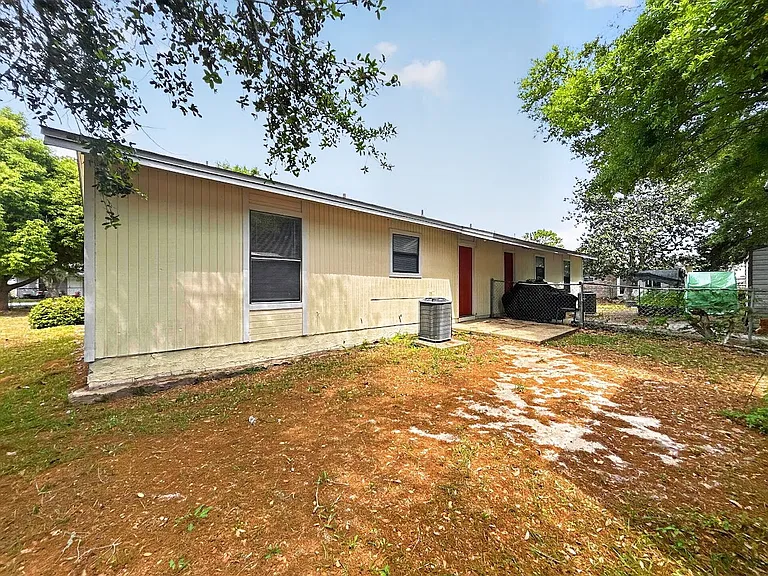 208 Squirrel Haven Rd #A — Photo 13