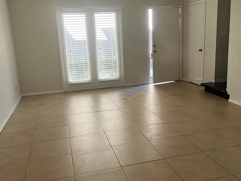 6111 Beverly Hill St #78 — Photo 3